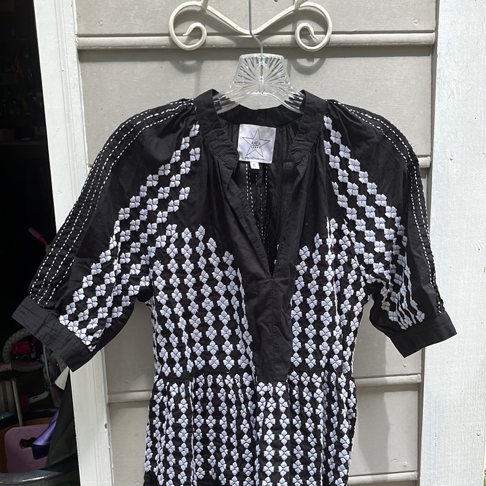 Area Stars Woman’s Dress Size S